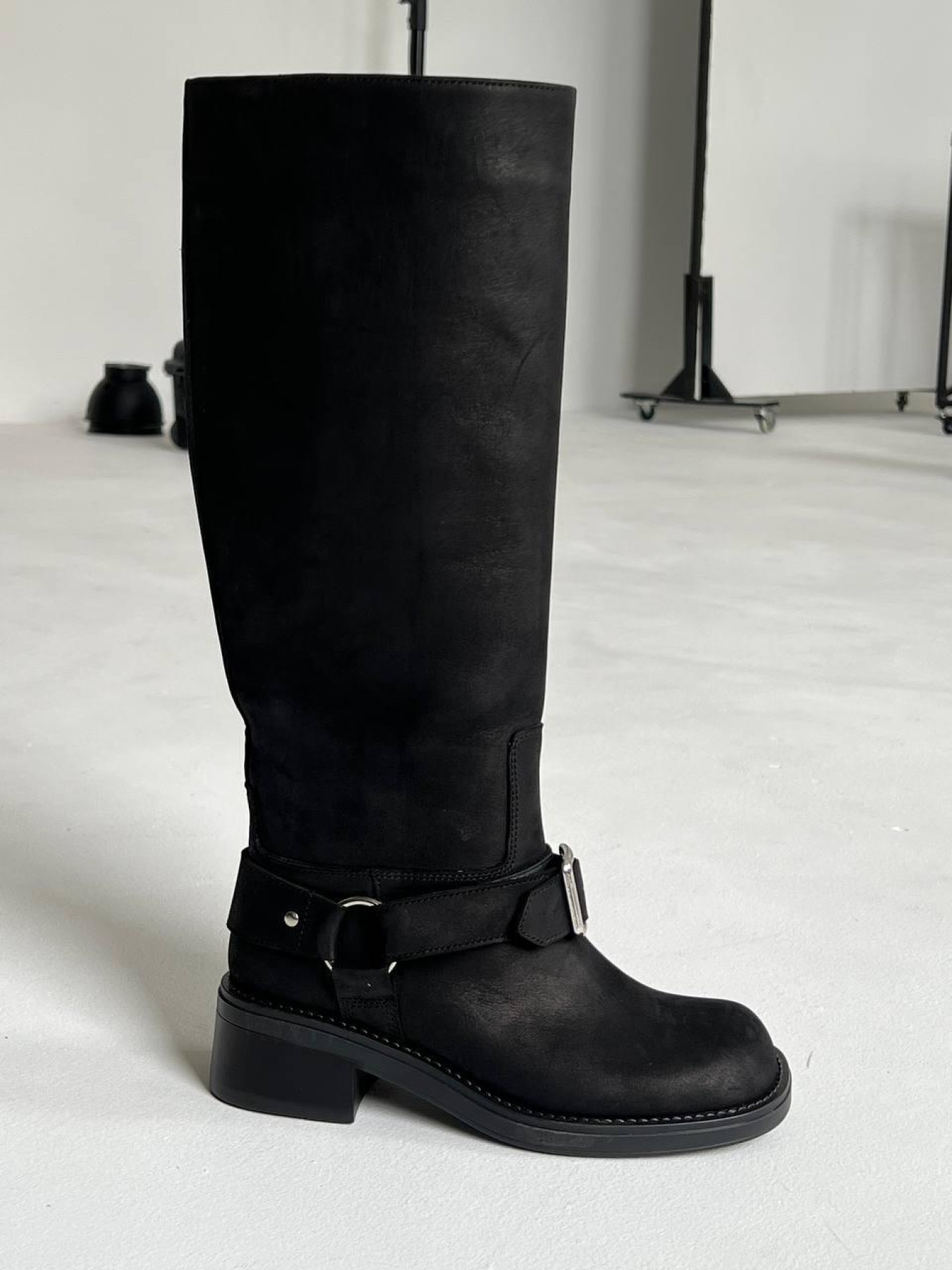 Жокейские сапоги из натуральной кожи нубук на байке черный (535/Хейли) модель P_197524-S36_200576 Фото