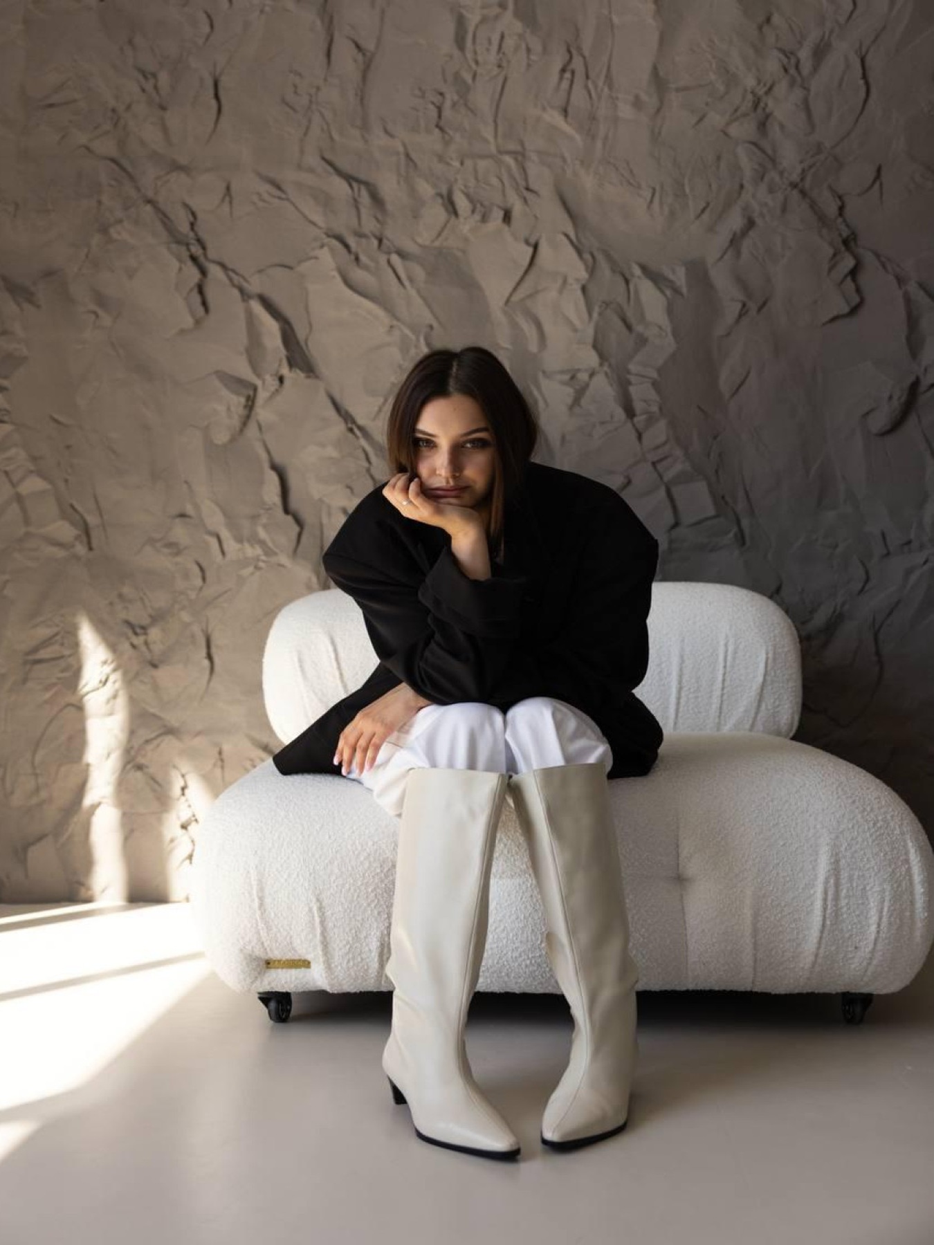 Високі шкіряні чоботи-труби з гострим носиком тенесі лотос (622/4086) модель P_234977-S39_235950 Фото