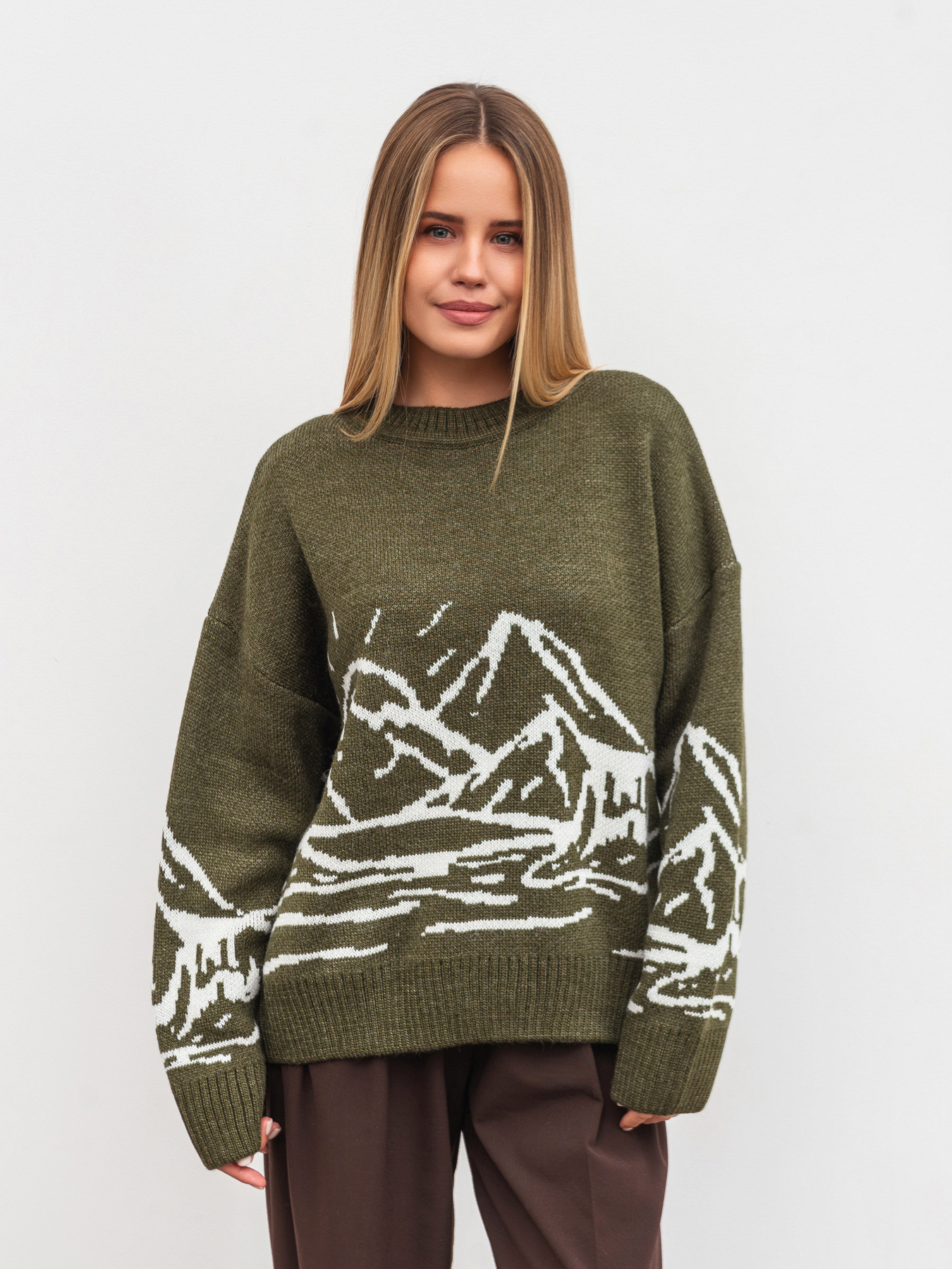 Свитер "Шепит" Romashka модель 399011803032 Фото