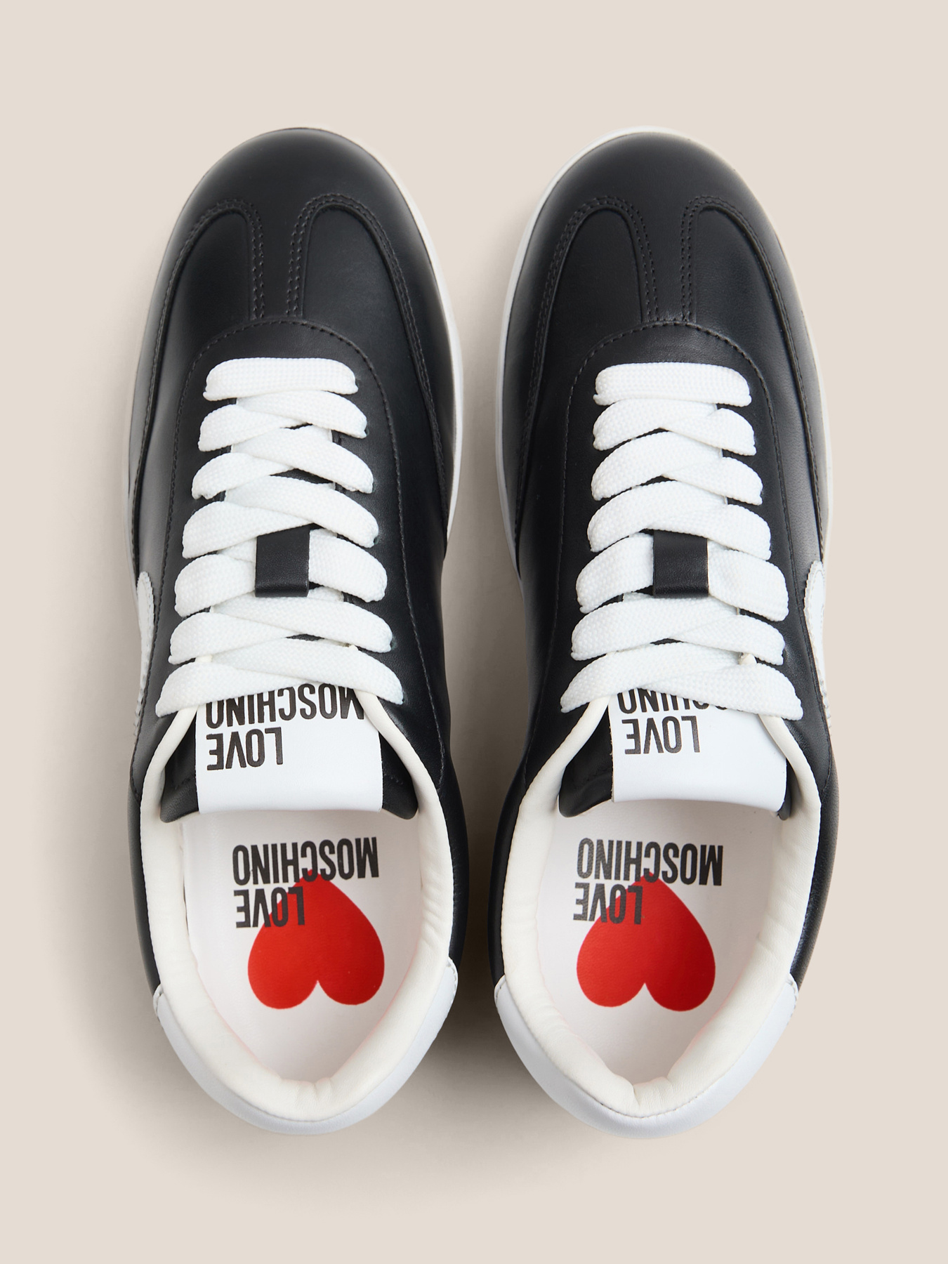 Кроссовки повседневные Moschino модель JA15112G0NIA100A Фото