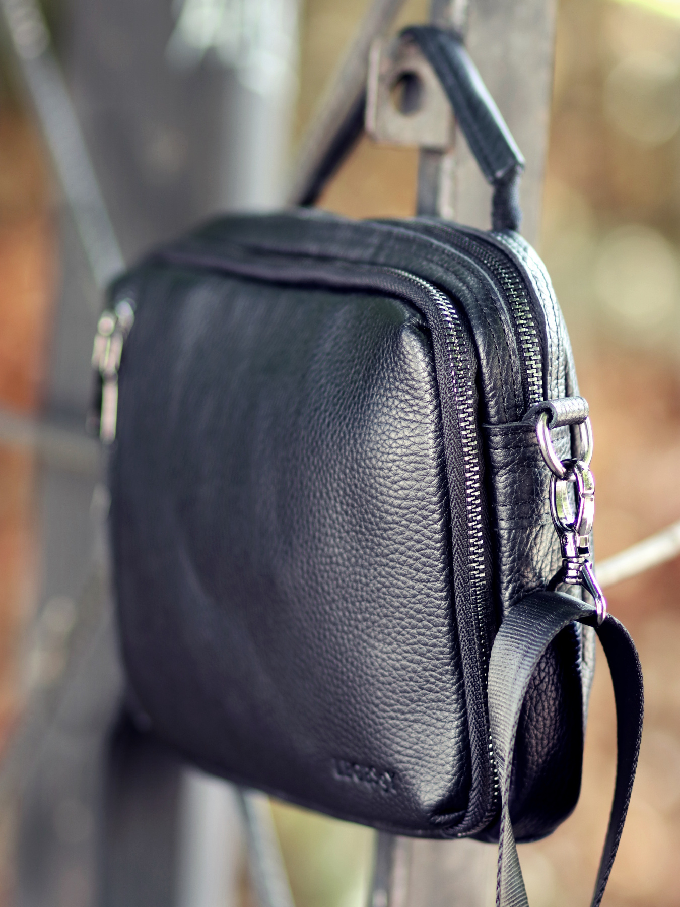 Мессенджер Legessy модель F_31 Фото