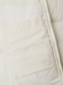 Демісезонна куртка Lacoste модель BH5154XFJ Фото