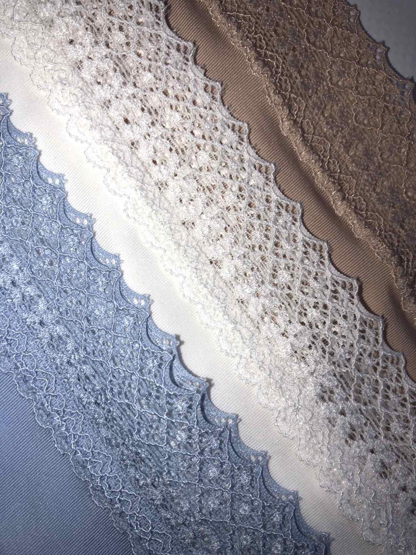 Набор трусов H&M модель 11679167wer_Бело-бежево-голубой Фото