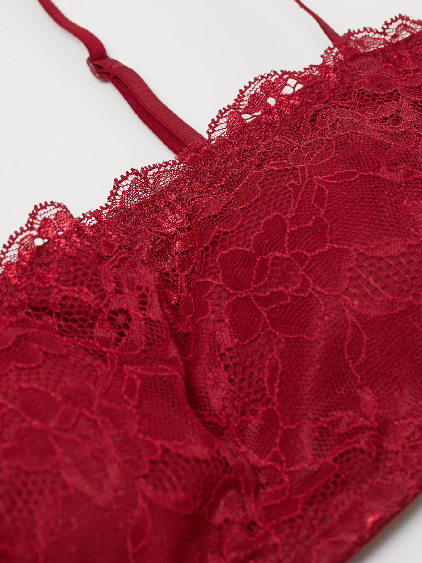 Бюстгальтер H&M модель 7844060RP5_Вишневый Бюстгальтер H&M модель 7844060RP5_Вишневый Фото