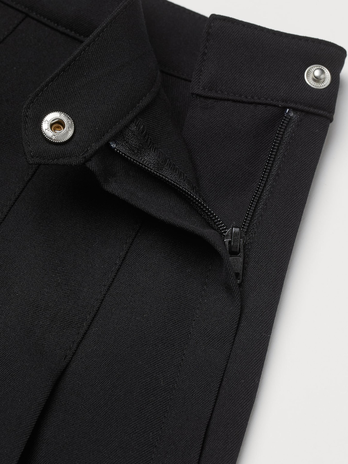 Спідниця міні H&M модель 10135213kwer_Черный Фото