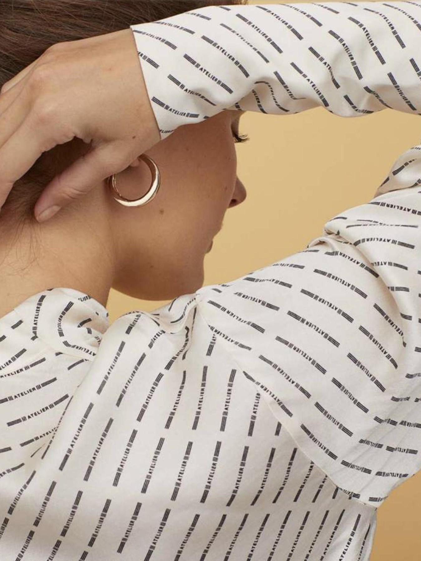 Блуза H&M модель 8437451wer_Молочный Фото