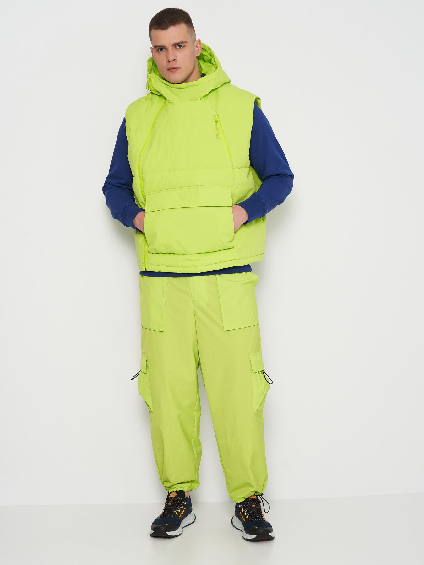 Джогери H&M модель 1002016arl_Салатовый Джогери H&M модель 1002016arl_Салатовый Фото