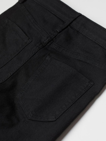 Зауженные джинсы H&M модель 8934442kwer_Черный Фото