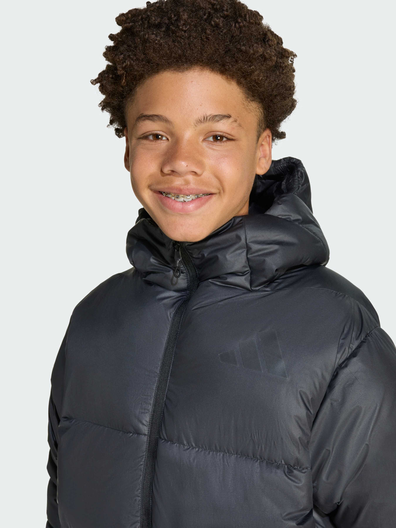 Зимова куртка Adidas ZNE модель JW2396 Зимова куртка Adidas ZNE модель JW2396 Фото