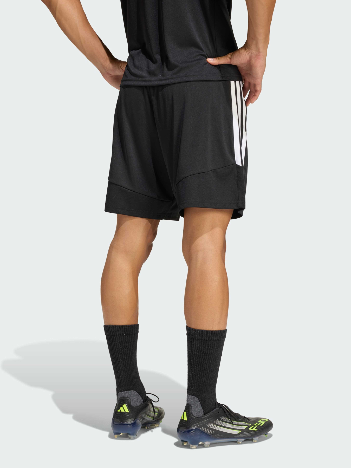 Шорты спортивные Adidas Tiro модель JY9719 Фото