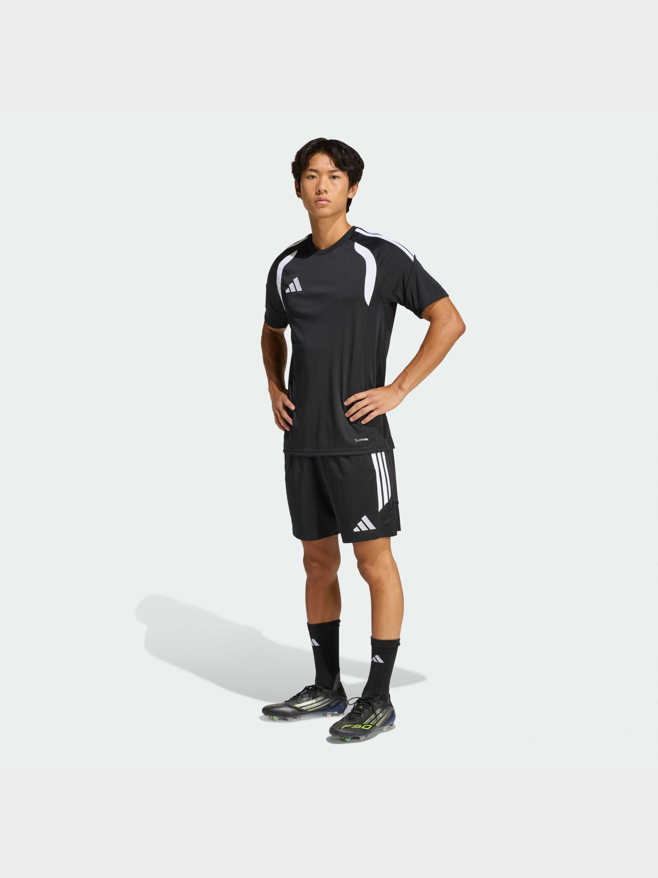 Шорты спортивные Adidas Tiro модель JY9719 Фото