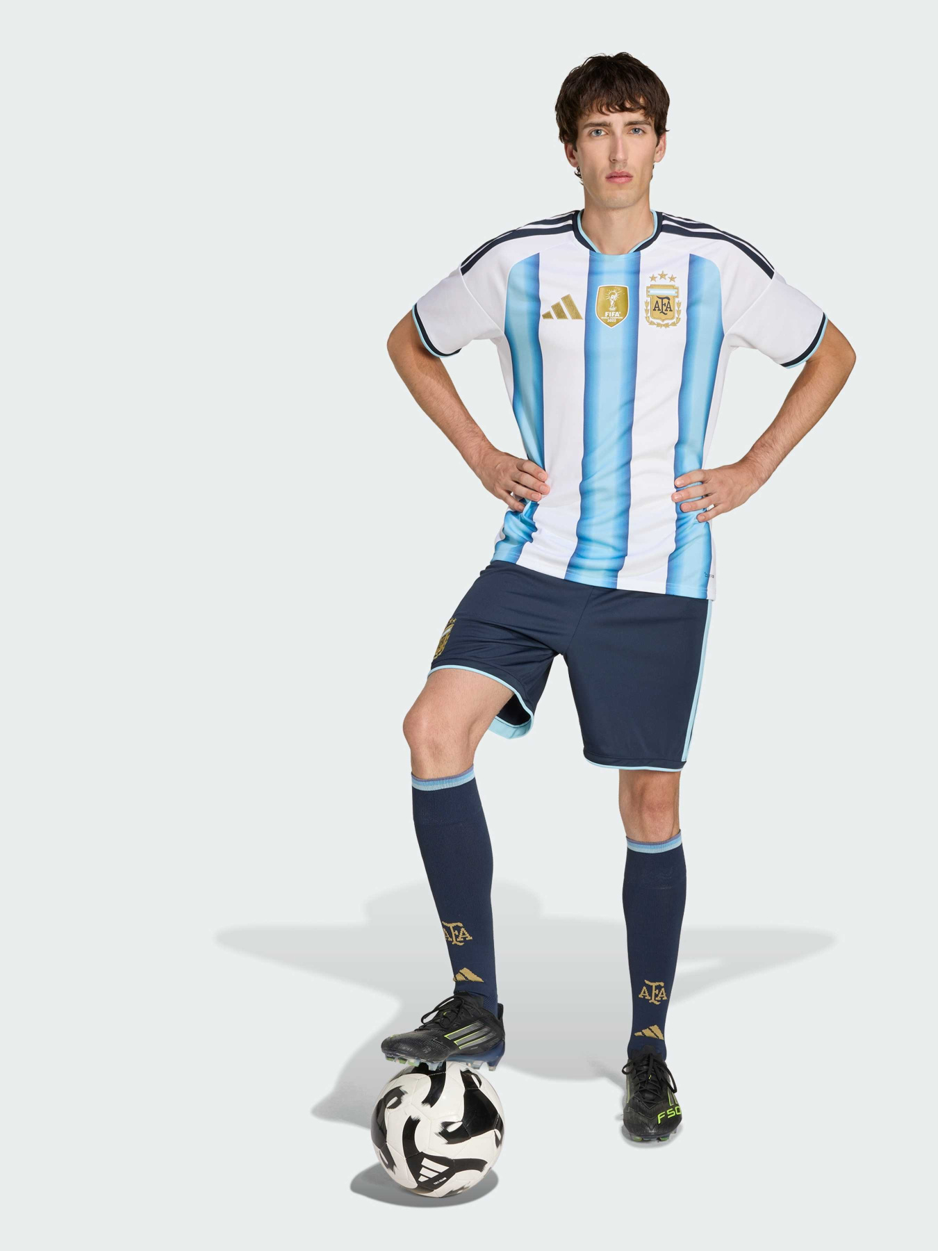 Шорты спортивные Adidas модель JM1325 Фото