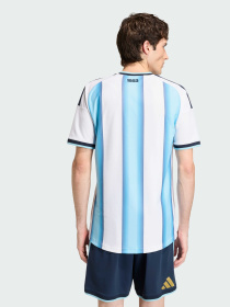 Футболка Adidas модель JM5897 Футболка Adidas модель JM5897 Фото