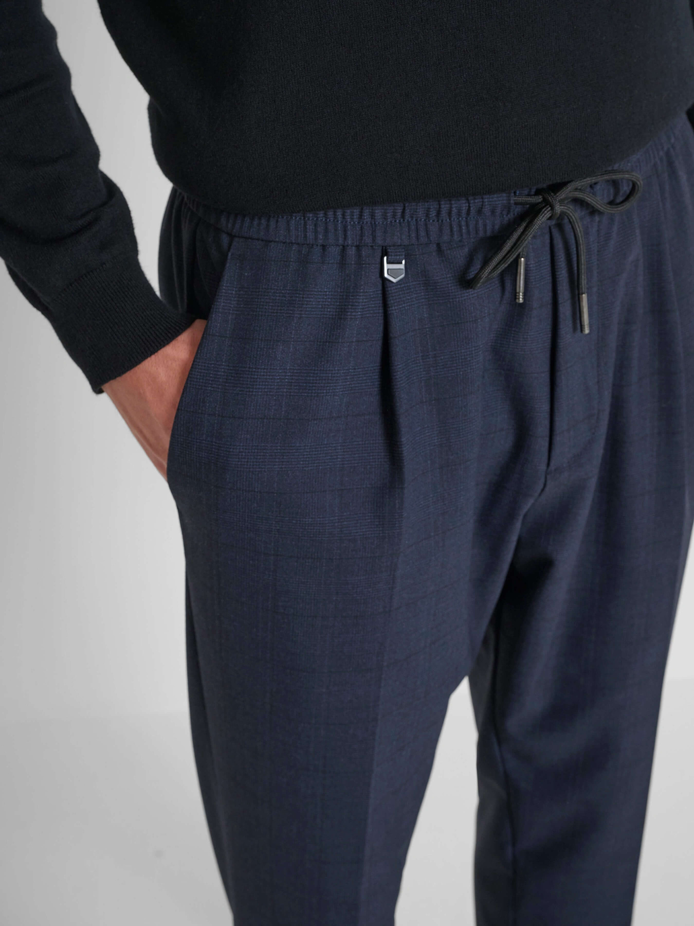 Классические штаны Antony Morato модель TR00748FA6503677139 Фото