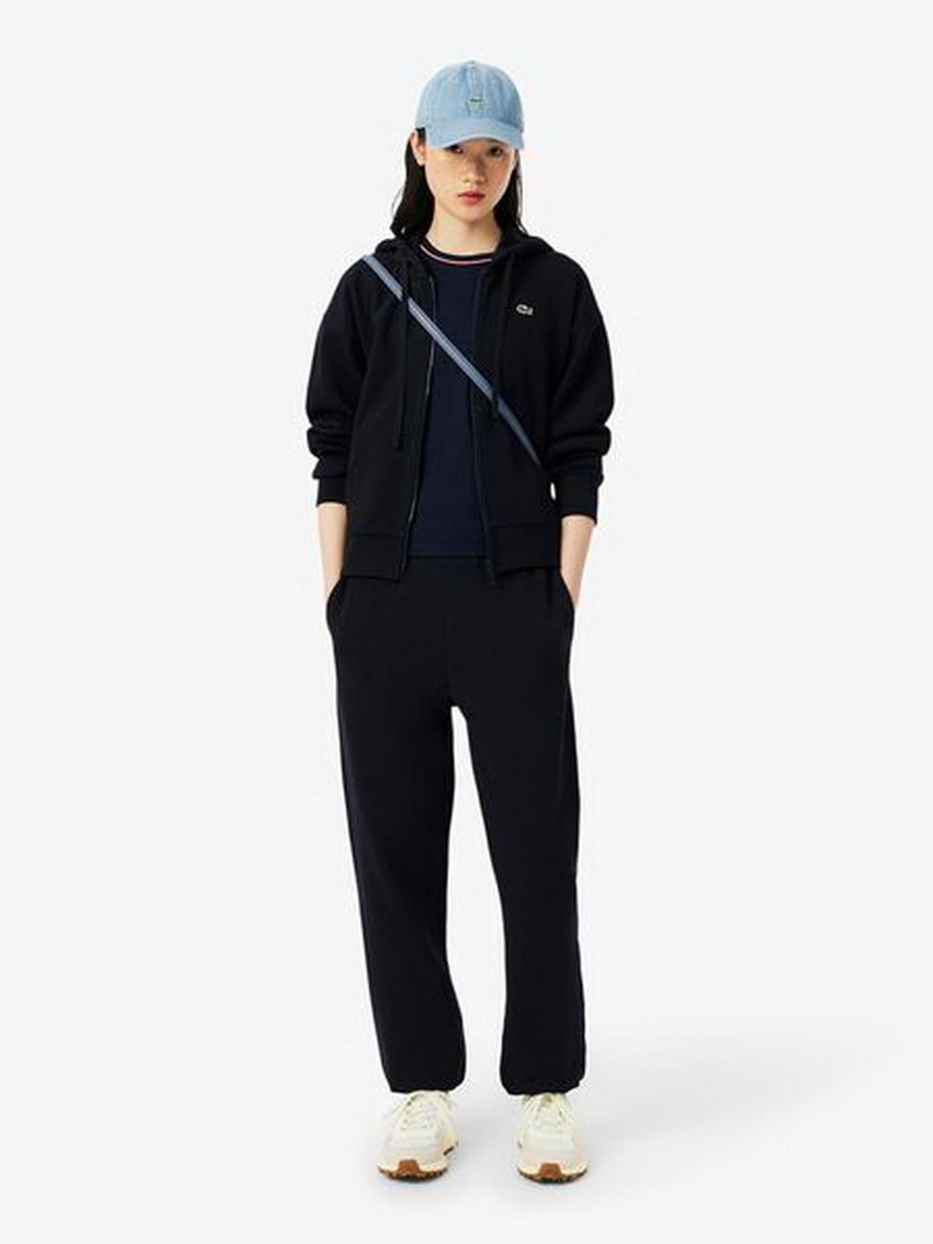 Штаны спортивные Lacoste модель XF5244HDE Штаны спортивные Lacoste модель XF5244HDE Фото