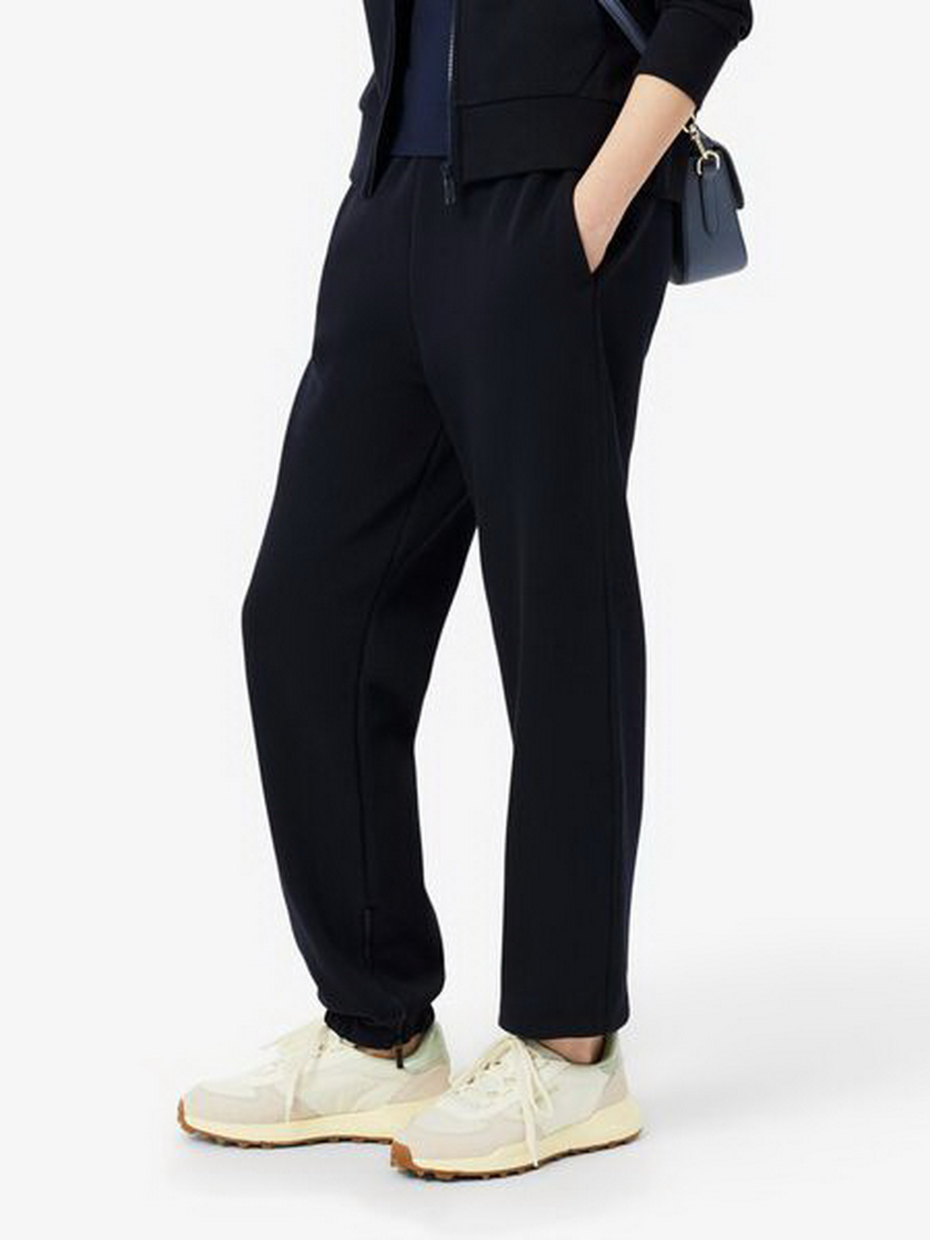 Штаны спортивные Lacoste модель XF5244HDE Штаны спортивные Lacoste модель XF5244HDE Фото