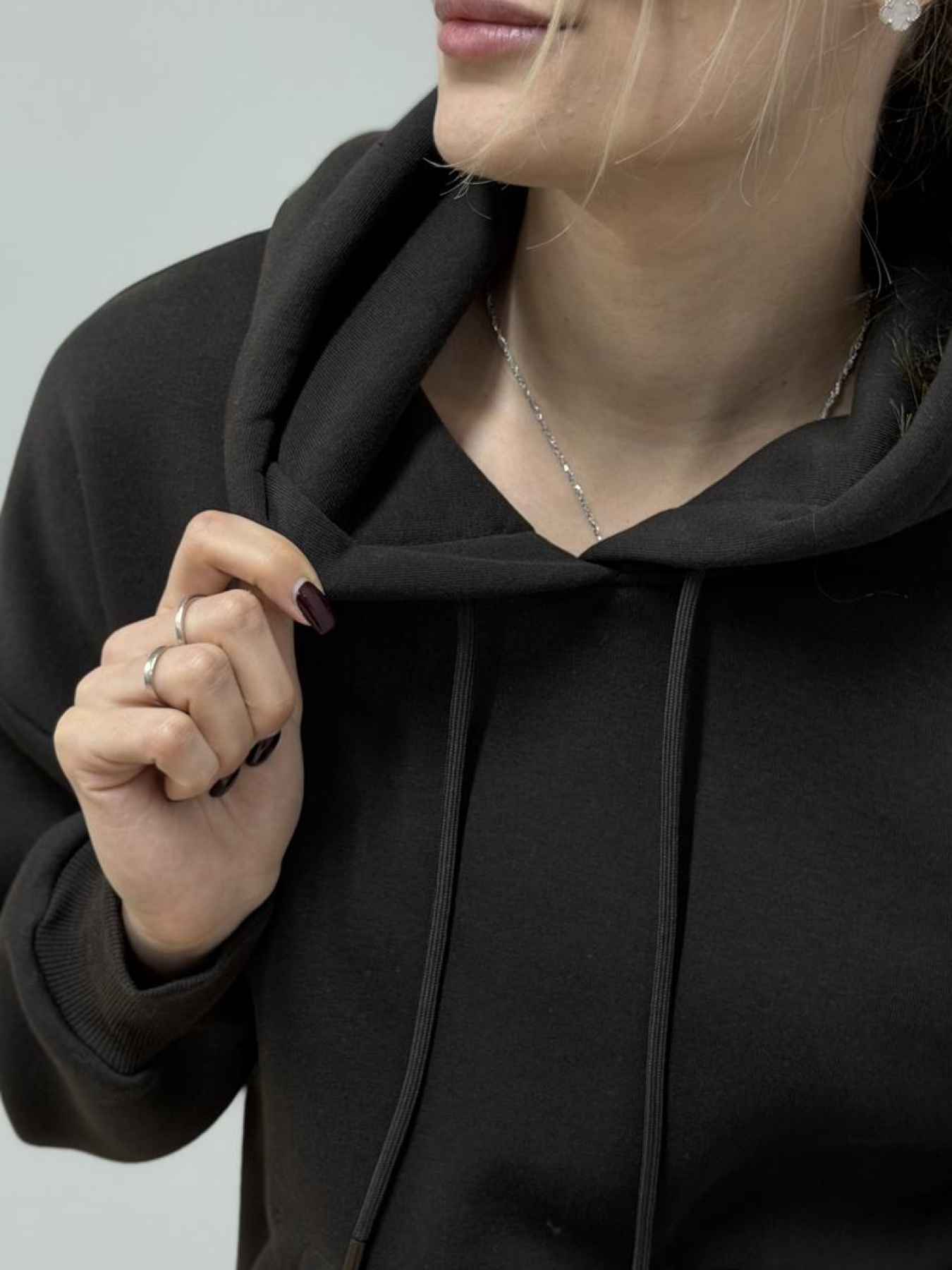 Худі з капюшоном жіночий коричневий модель M0211.4-1046 Фото