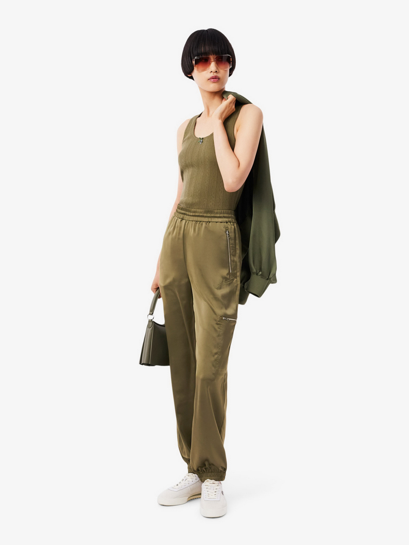 Джоггеры Lacoste модель HF5410E9F Джоггеры Lacoste модель HF5410E9F Фото