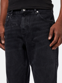 Прямые джинсы Lacoste модель HH2567R67S Прямые джинсы Lacoste модель HH2567R67S Фото