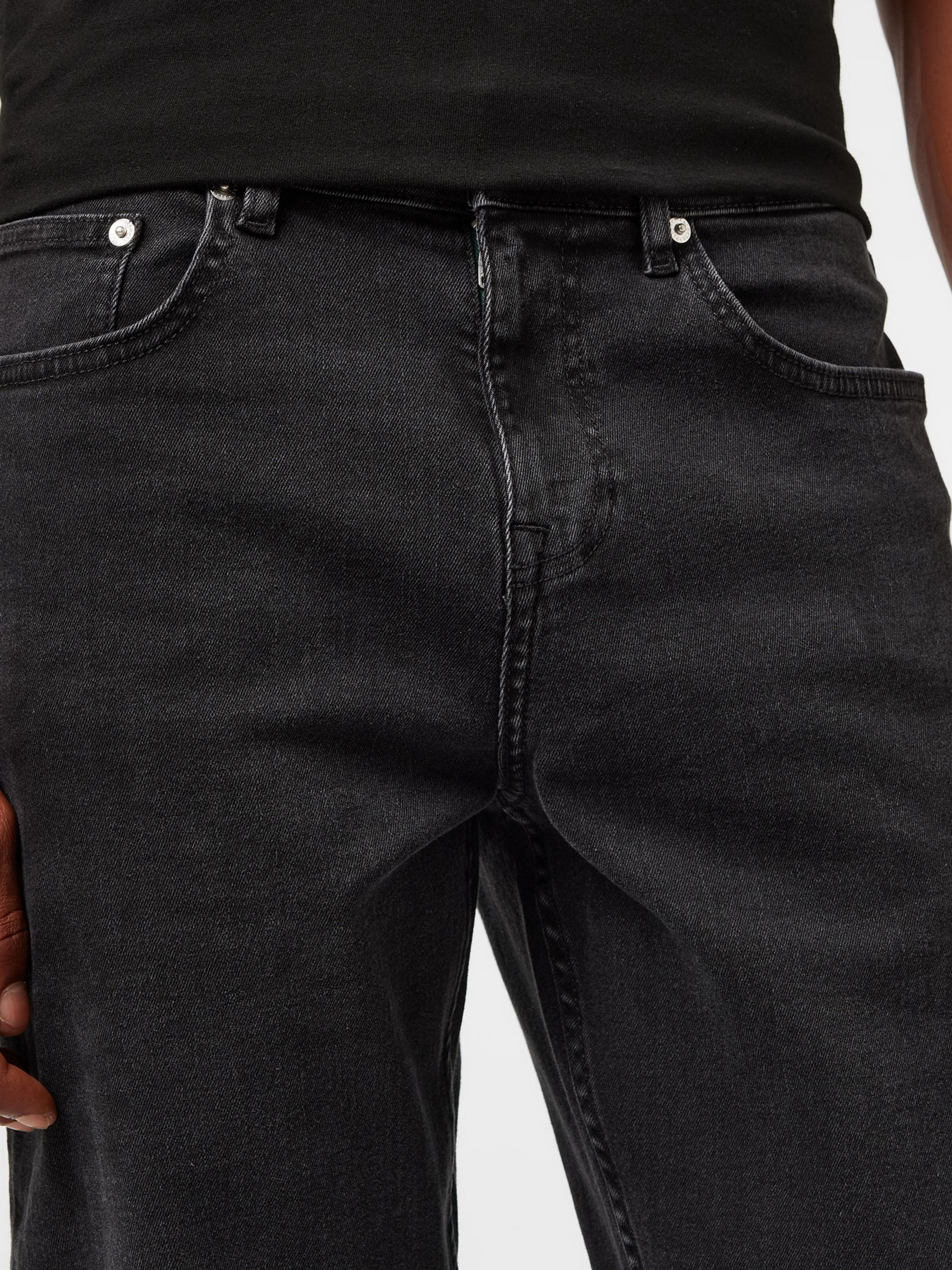 Зауженные джинсы Lacoste модель HH2568R68S Фото