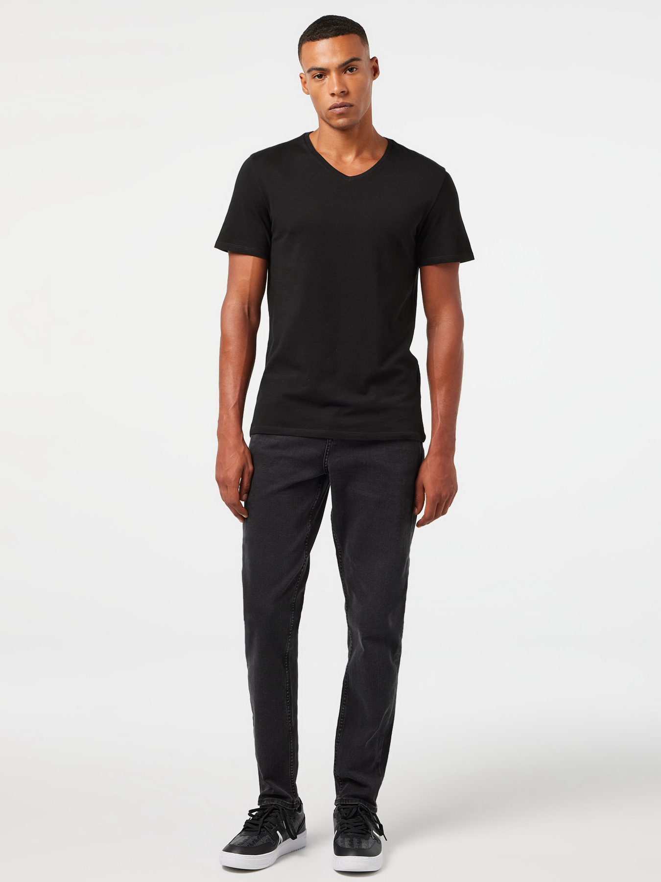 Зауженные джинсы Lacoste модель HH2568R68S Фото