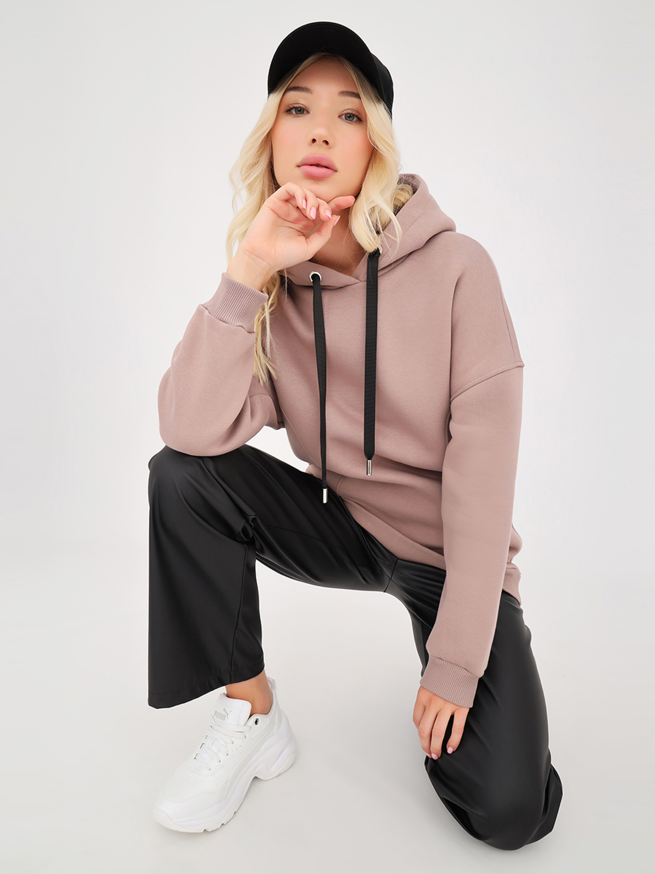 Худи Daria Karpiuk модель HO1662NV41CTPO Фото