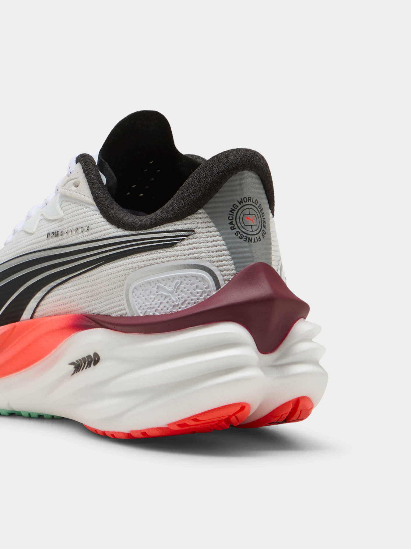 Кросівки для бігу PUMA Velocity Nitro™ 4 Hyrox Wns модель 311912 Фото