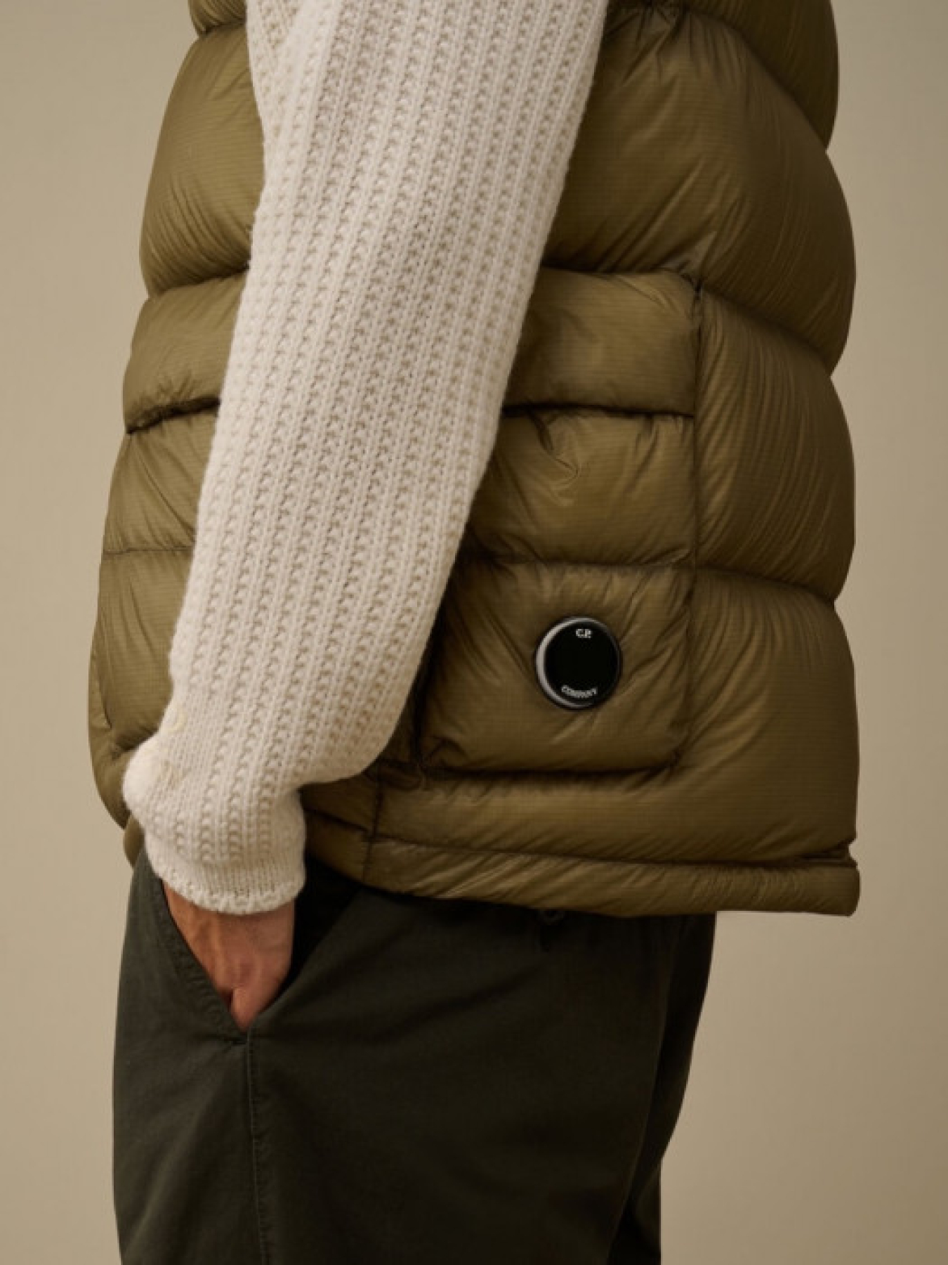 Утепленный жилет CP Company модель 11685 Фото