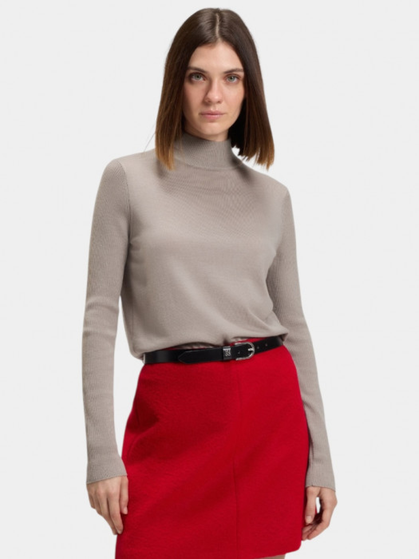 Бежевый гольф Sedenniak из шерсти мериноса модель 11429 Бежевый гольф Sedenniak из шерсти мериноса модель 11429 Фото