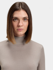 Бежевый гольф Sedenniak из шерсти мериноса модель 11429 Бежевый гольф Sedenniak из шерсти мериноса модель 11429 Фото