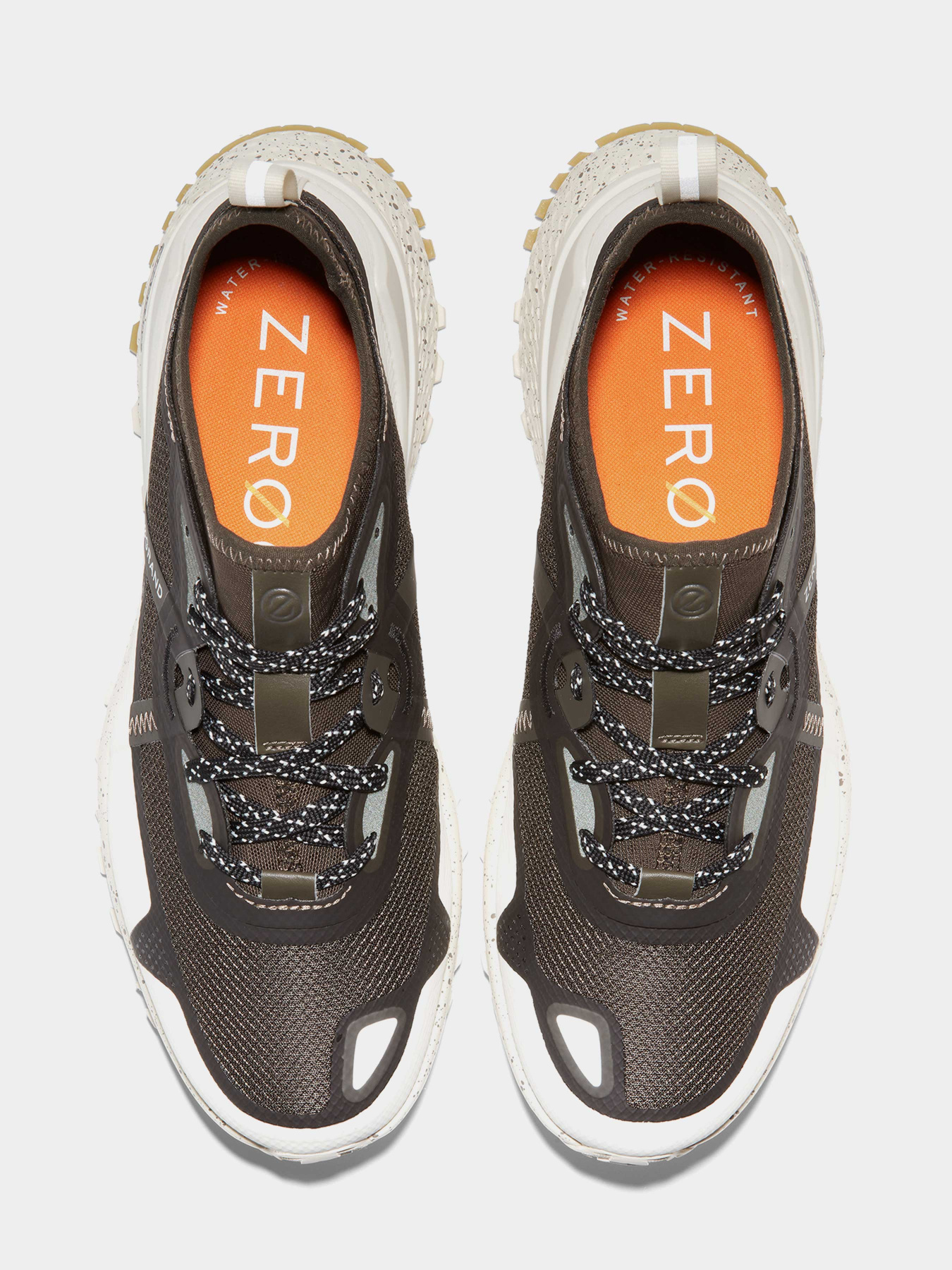 Кроссовки Cole Haan модель C32402 Фото