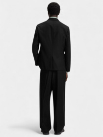 Черный приталенный пиджак Hans254F2X с логотипом на застежке модель 11406 Фото