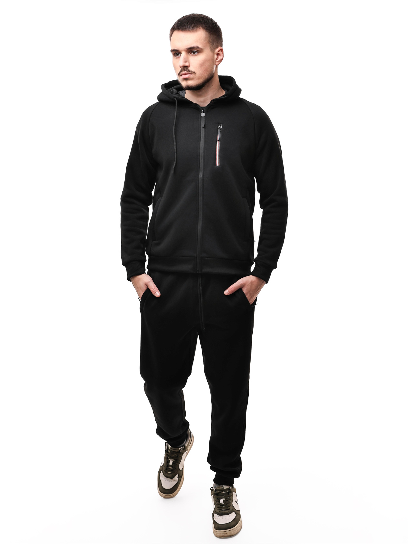 Спортивный костюм LUMO модель 711601 Спортивный костюм LUMO модель 711601 Фото