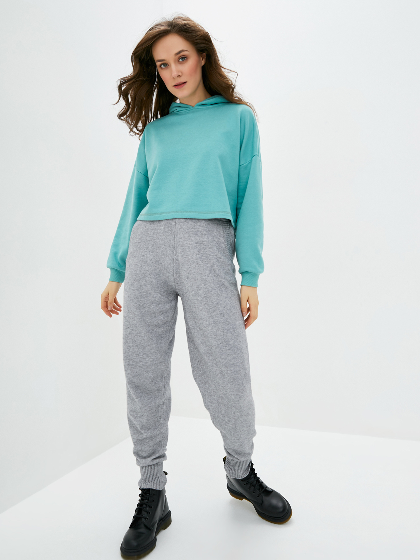 Худі Daria Karpiuk модель HOF082NV17CTPO Фото