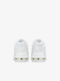 Кроссовки повседневные NIKE модель 687977.111 Кроссовки повседневные NIKE модель 687977.111 Фото