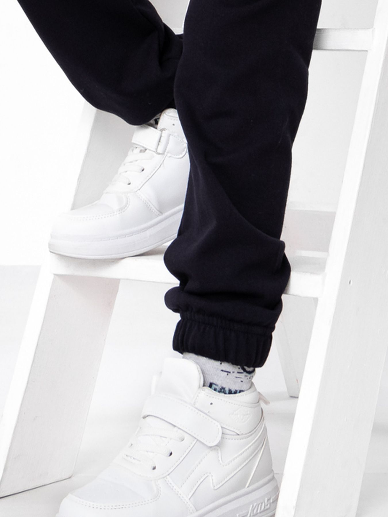 Джогери Носи своє модель 6155-023-4-chornilxno-sinj Фото