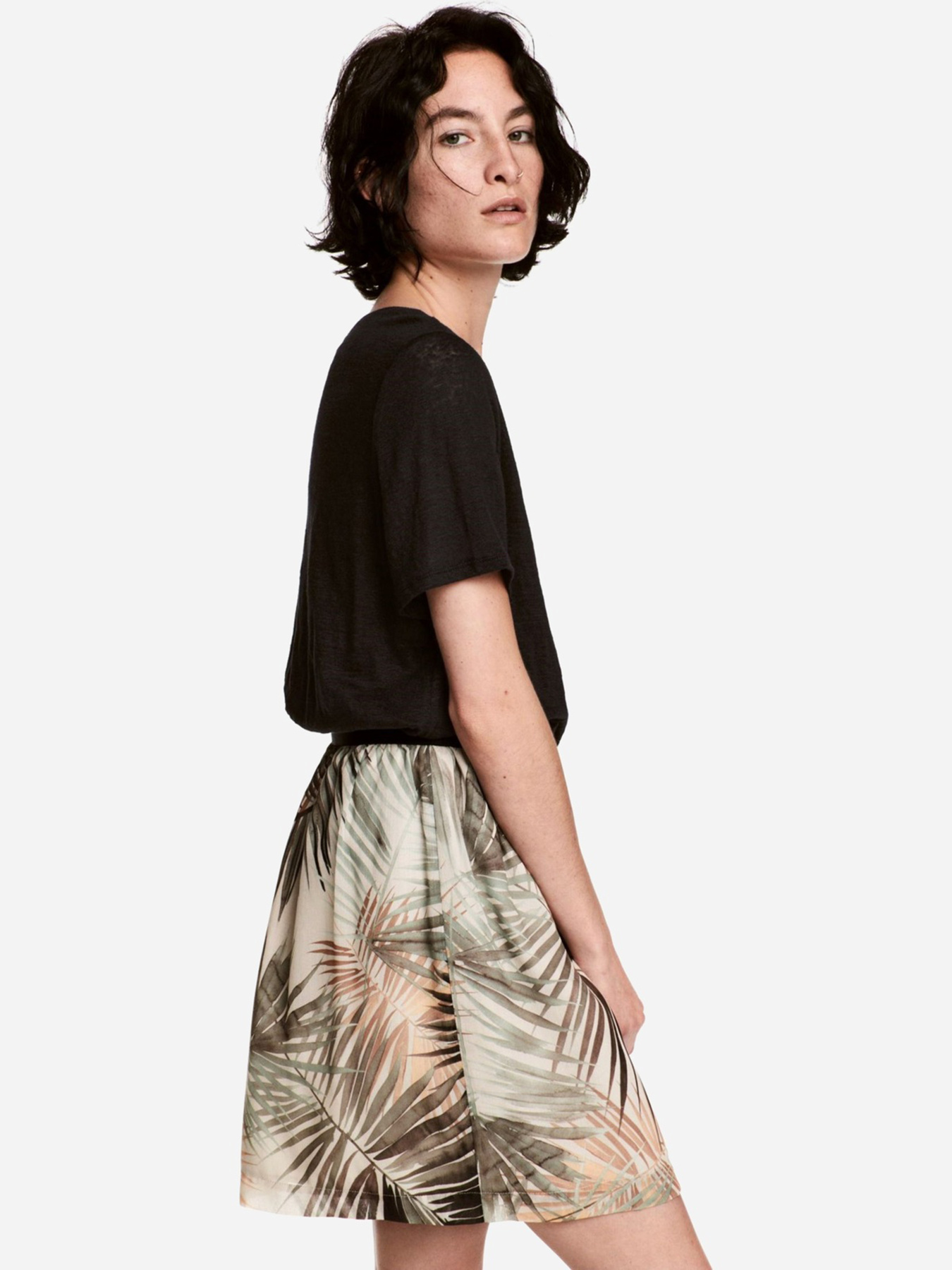 Юбка мини H&M модель 2580136wer_Комбинированный Фото