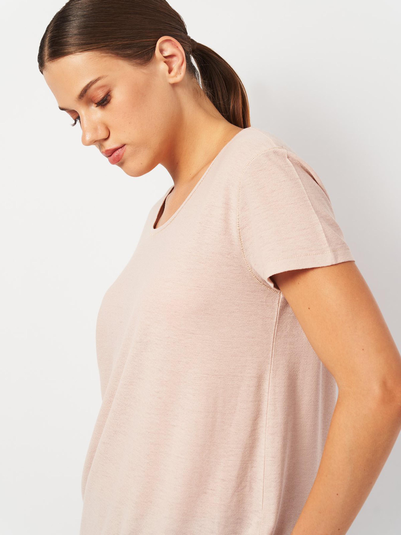 Футболка H&M модель 3974313ral_Бежевый Футболка H&M модель 3974313ral_Бежевый Фото