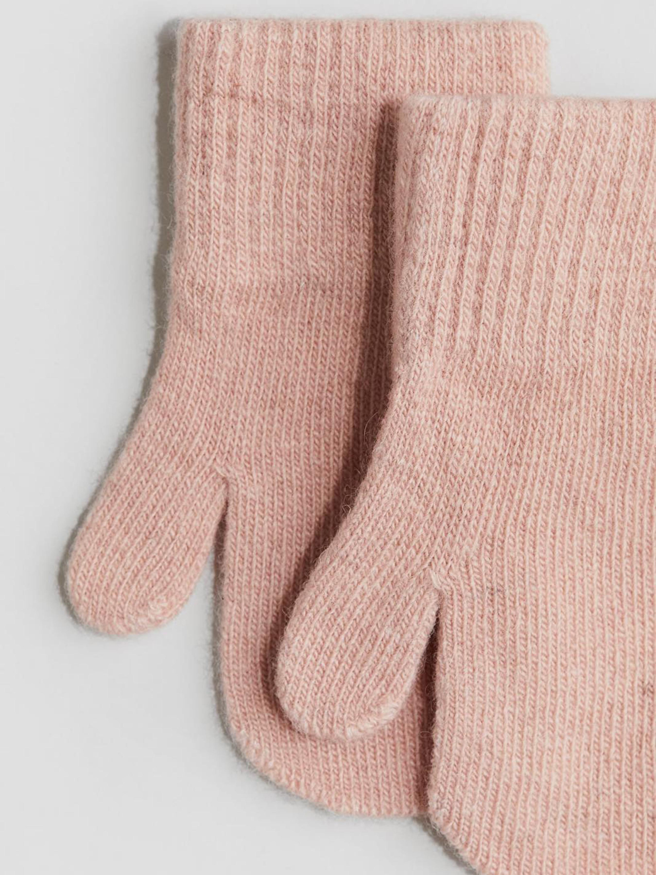 Варежки модель 8022020kwer_Розовый Фото