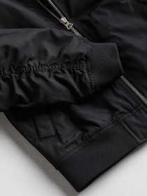 Бомбер H&M модель 8146681kwer_Черный Фото