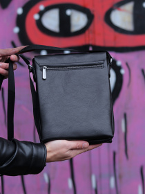 Мессенджер Legessy модель V_037_B2 Мессенджер Legessy модель V_037_B2 Фото