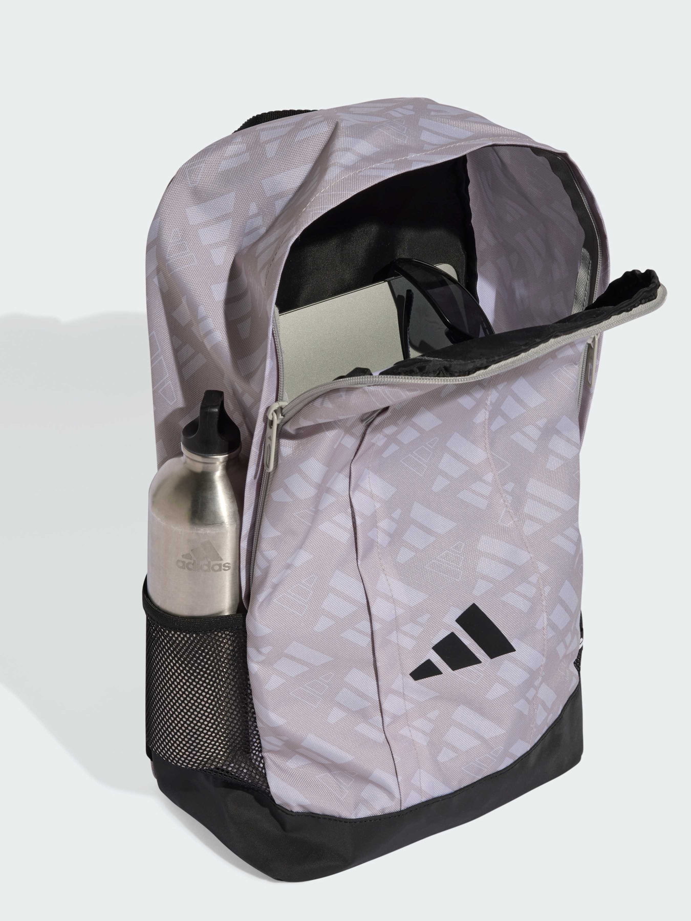 Повседневный рюкзак Adidas модель JX1250 Повседневный рюкзак Adidas модель JX1250 Фото