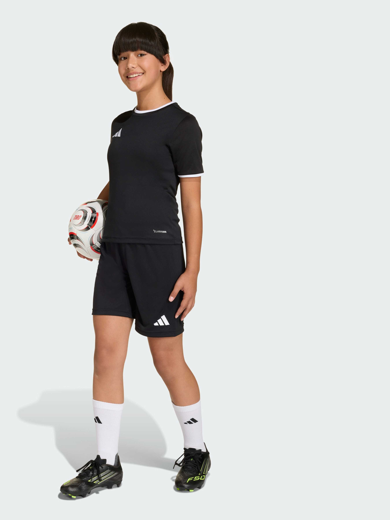 Шорты спортивные Adidas модель JZ6531 Шорты спортивные Adidas модель JZ6531 Фото