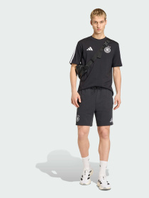 Спортивна футболка Adidas модель JZ9352 Спортивна футболка Adidas модель JZ9352 Фото