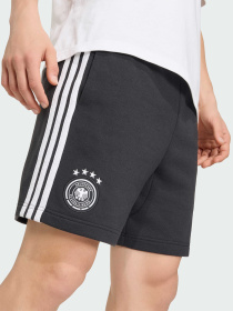 Спортивні шорти Adidas модель JZ9353 Спортивні шорти Adidas модель JZ9353 Фото