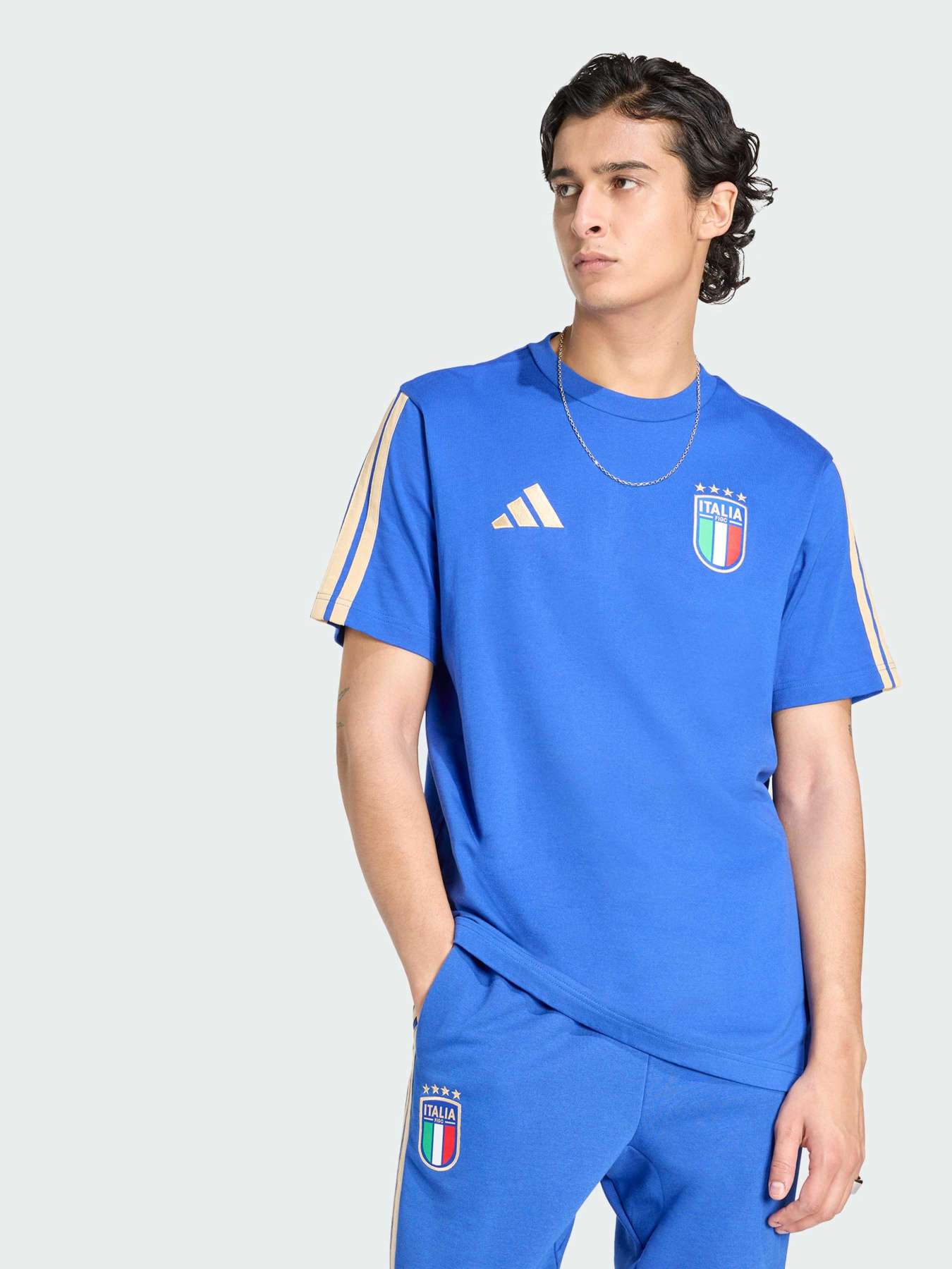 Футболка спортивная Adidas модель JZ2064 Футболка спортивная Adidas модель JZ2064 Фото