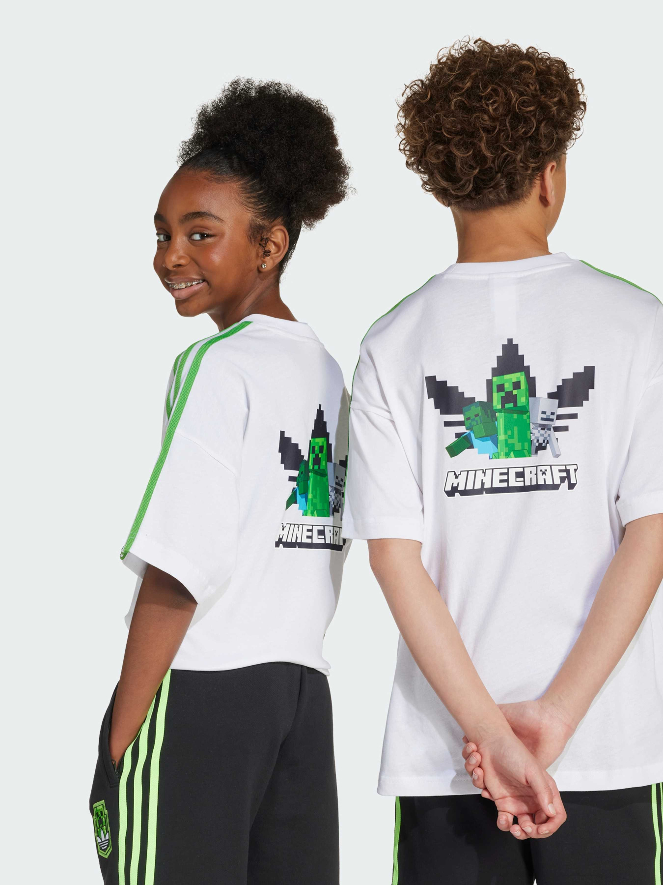 Футболка Adidas Graphics модель JW7750 Фото