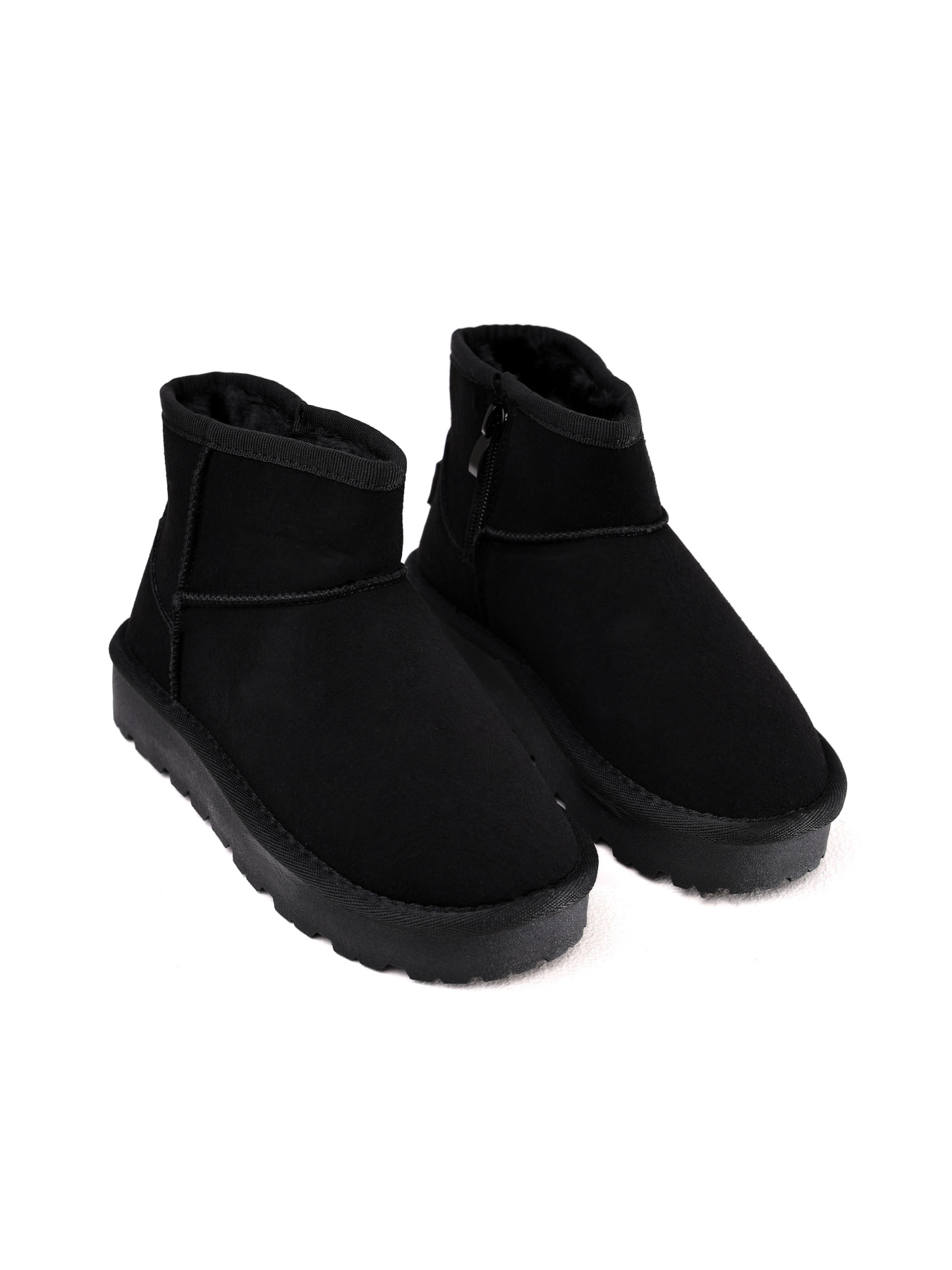 Угги для девочки подростка Чёрный STREAM модель 703848 Фото