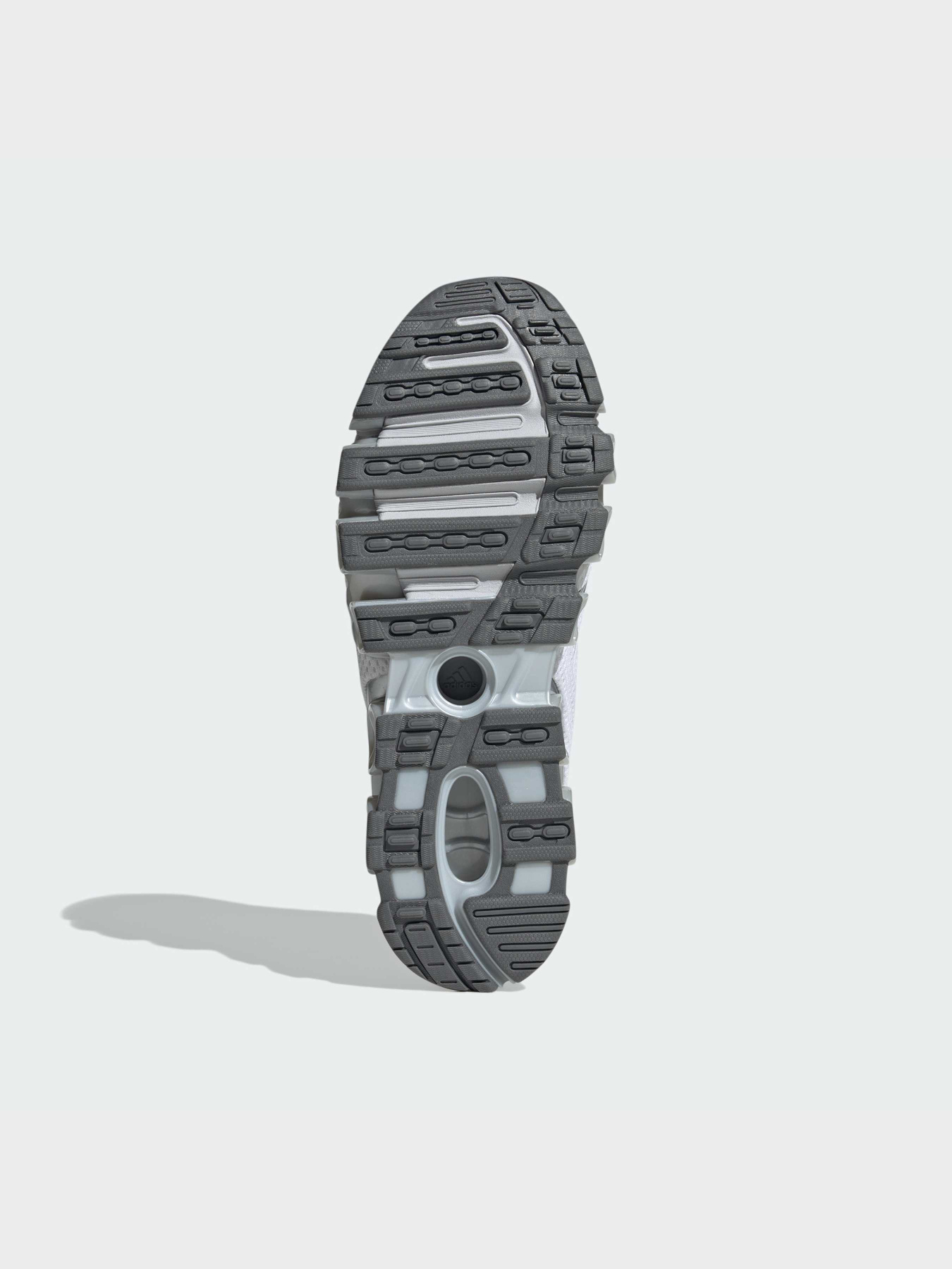 Кроссовки Adidas модель JQ0555 Фото