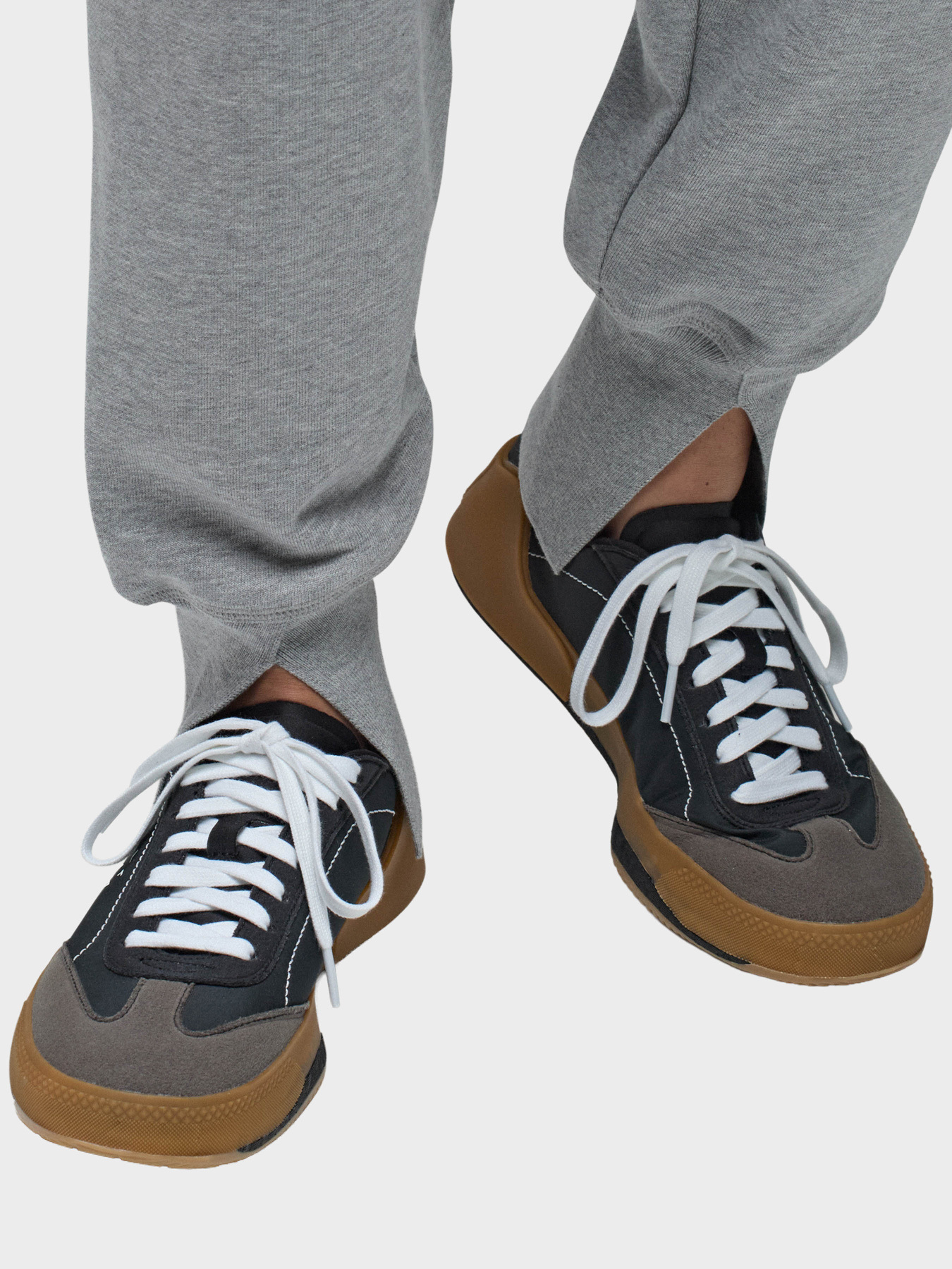 Кросівки для тренувань Adidas Court модель IE3494 Фото